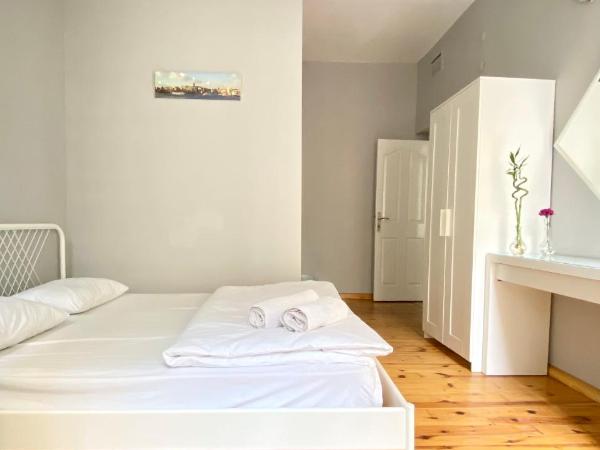 Windrose Hostel Istanbul : photo 3 de la chambre chambre double avec balcon