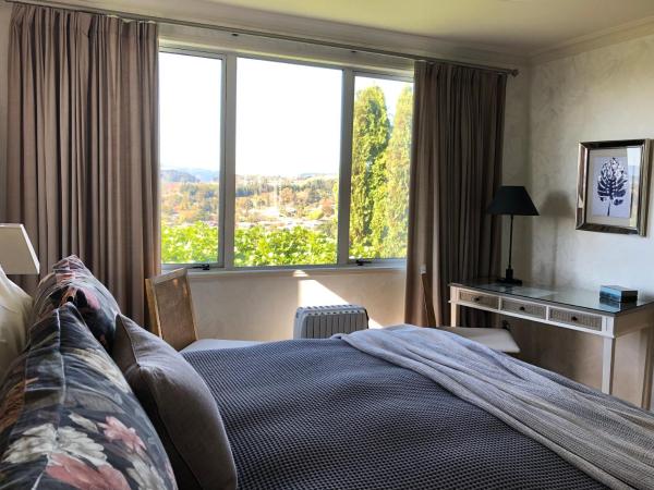 KARANDA BnB : photo 8 de la chambre appartement - vue sur lac (réservé aux adultes)