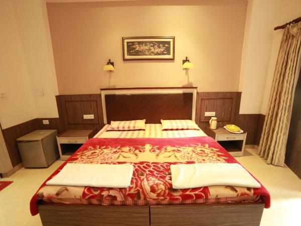 Hotel Sidhartha Walking Distance From TajMahal : photo 7 de la chambre chambre double ou lits jumeaux standard