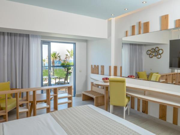 Lyttos Beach : photo 4 de la chambre suite junior - côté mer (2 adultes)