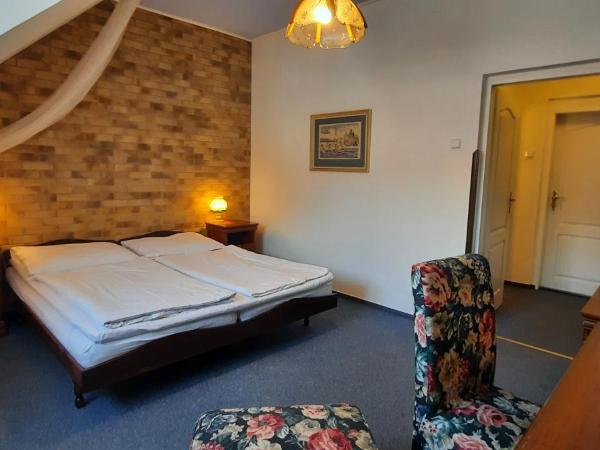 Hotel Excellent : photo 1 de la chambre chambre double ou lits jumeaux standard