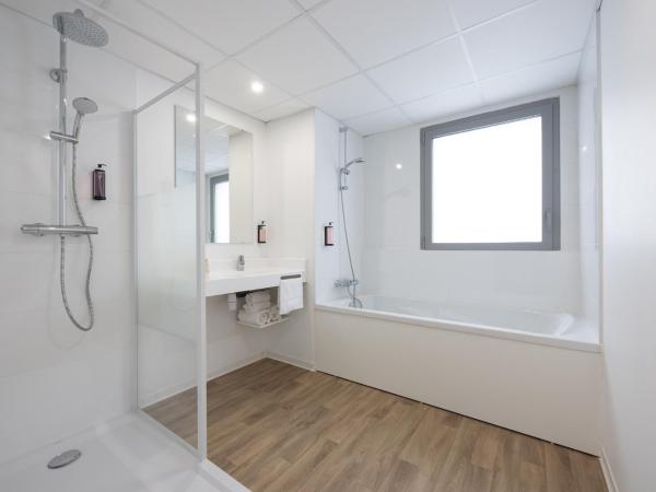 The Originals City, Hôtel Le Relais des Deux Mers, Marmande Sud : photo 3 de la chambre appartement 2 chambres