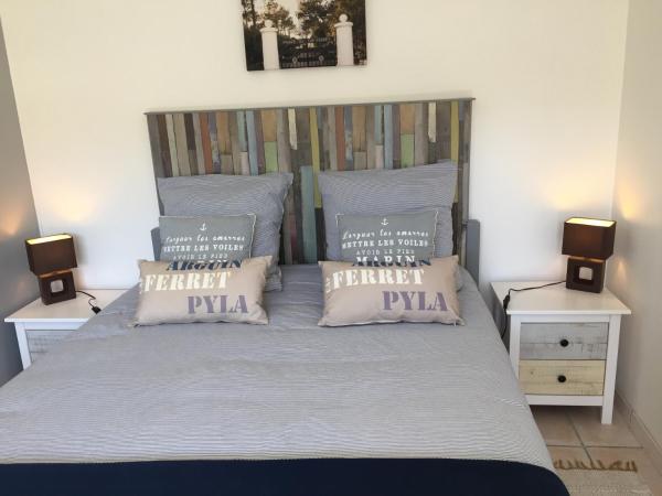 Cabane Blanche : photo 2 de la chambre chambre double - vue sur piscine