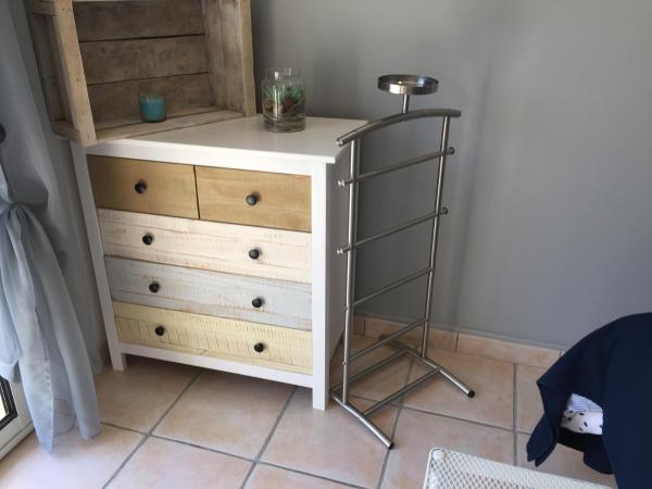 Cabane Blanche : photo 1 de la chambre chambre double - vue sur piscine