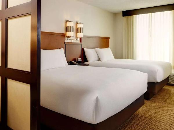 Sonesta Select Tucson Airport : photo 4 de la chambre chambre deluxe avec 2 lits doubles