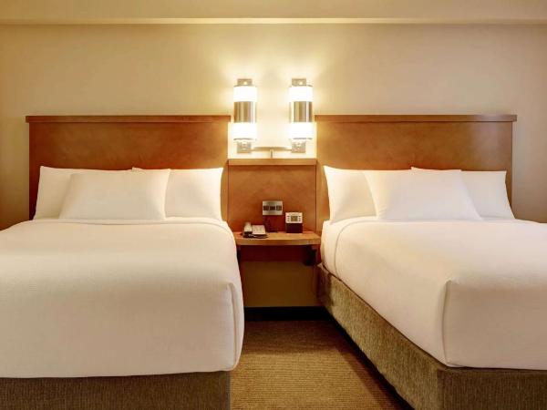 Sonesta Select Tucson Airport : photo 7 de la chambre chambre deluxe avec 2 lits doubles