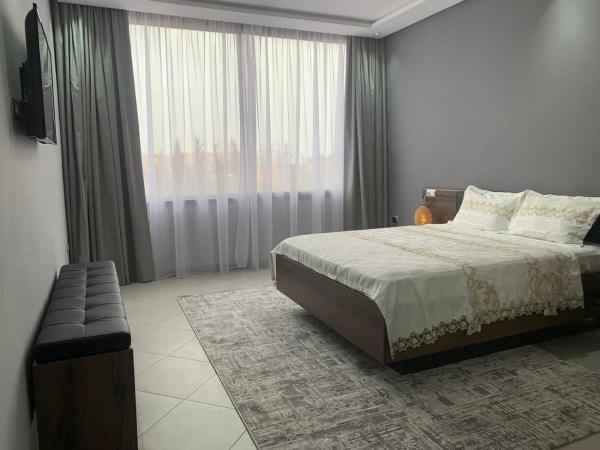 Riad L'Aéroport : photo 6 de la chambre chambre double avec salle de bains privative