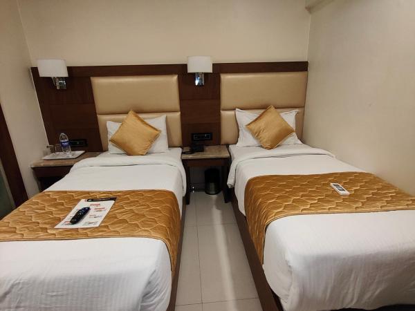 Oxford Hotel Powai : photo 2 de la chambre chambre double standard