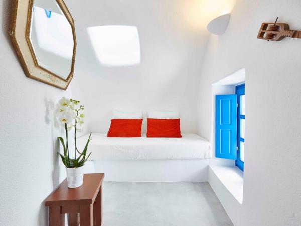 Esperas : photo 4 de la chambre suite esperas avec petite piscine et vue sur mer