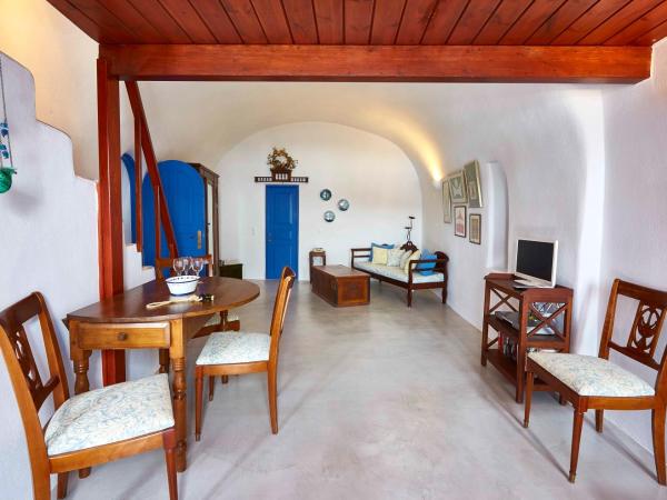 Esperas : photo 7 de la chambre suite esperas avec petite piscine et vue sur mer