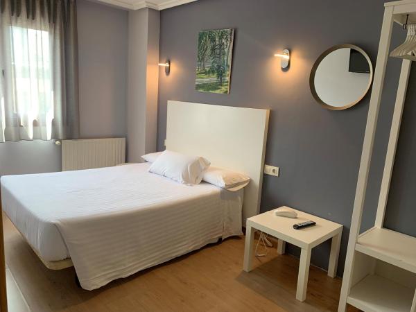 Hotel Carbayon : photo 3 de la chambre chambre double
