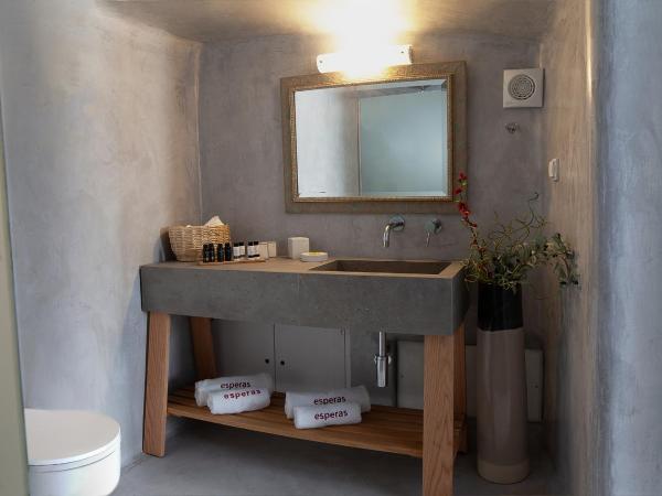 Esperas : photo 6 de la chambre suite premium voyage de noces avec petite piscine et vue sur coucher de soleil