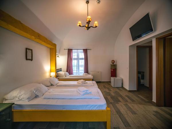 Régi Posta Étterem és Fogadó : photo 4 de la chambre chambre triple