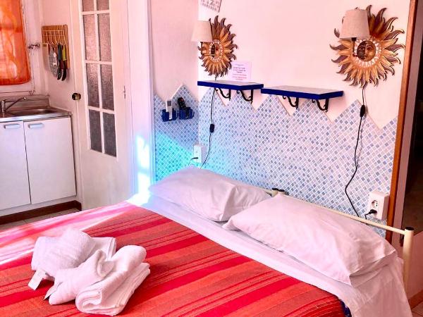 Villa Arazurrina : photo 7 de la chambre chambre double deluxe avec lit d'appoint