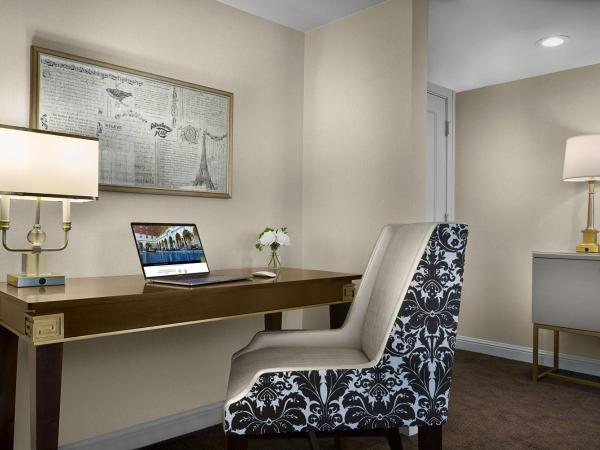 The Royal Sonesta Chase Park Plaza St Louis : photo 3 de la chambre suite 1 chambre lit king-size