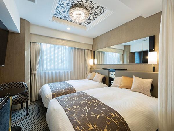 APA Hotel Yodoyabashi Kitahama Ekimae : photo 2 de la chambre chambre lits jumeaux de luxe - non-fumeurs