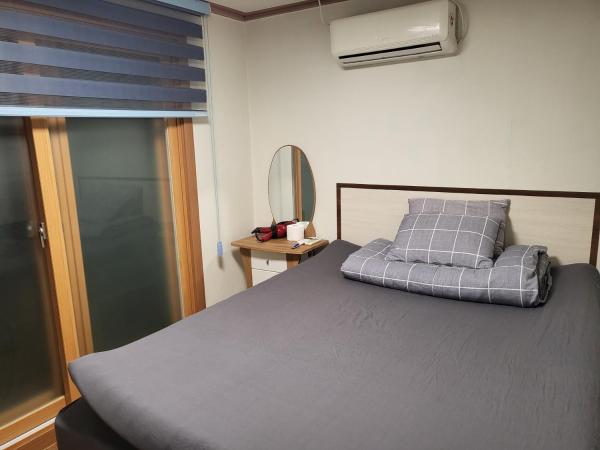 Able Guesthouse Hongdae 2 : photo 6 de la chambre chambre double avec salle de bains privative