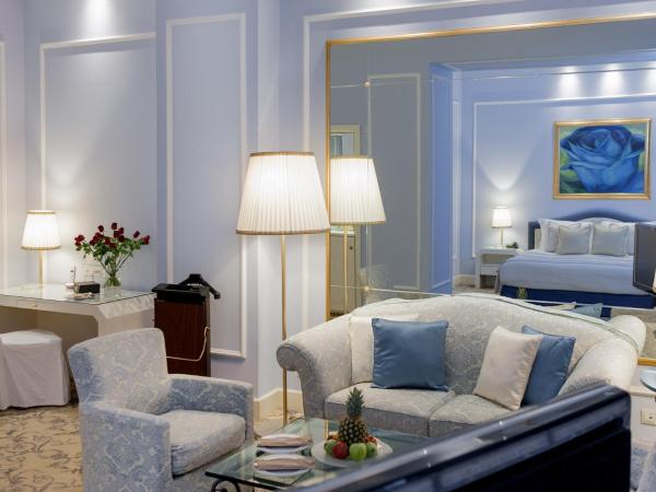 Grande Albergo Delle Rose : photo 7 de la chambre suite lit queen-size - vue sur jardin