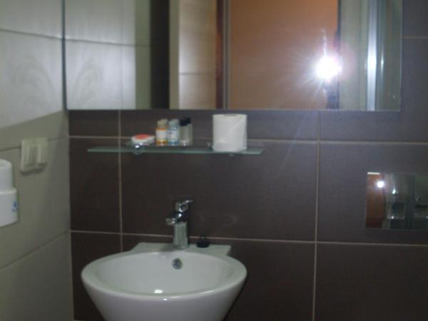 TURUNÇ BAY CONTİ BOUTIQUE HOTEL : photo 7 de la chambre chambre double - vue sur montagne