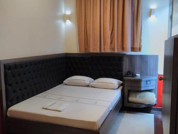 Hotel Paris : photo 2 de la chambre suite standard