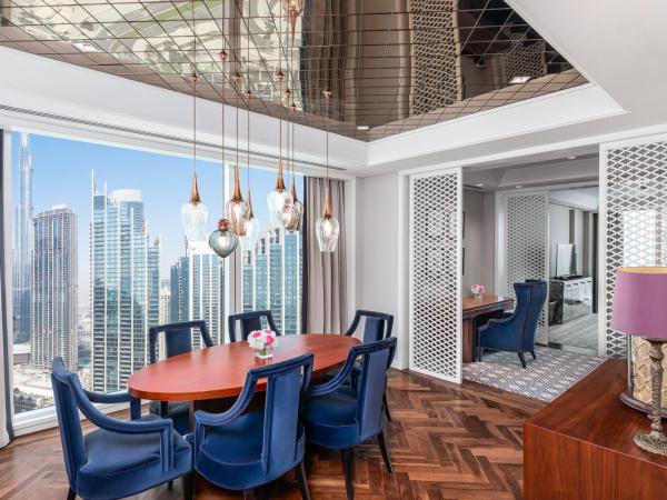 Taj Dubai : photo 1 de la chambre suite de luxe - vue sur la burj