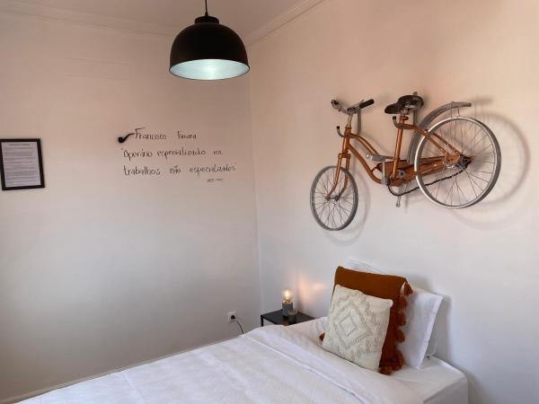 Memórias de Setúbal AL : photo 8 de la chambre chambre familiale avec salle de bains