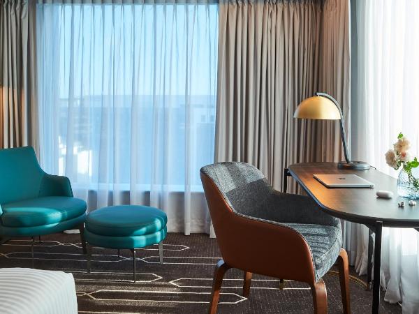 Holiday Inn Sydney Airport, an IHG Hotel : photo 2 de la chambre chambre lit queen-size standard - vue sur parc