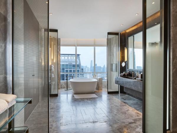 Centara Grand At CentralWorld : photo 3 de la chambre suite royale