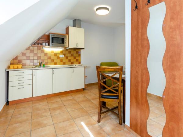 Servita Udvarház Eger : photo 10 de la chambre appartement deluxe