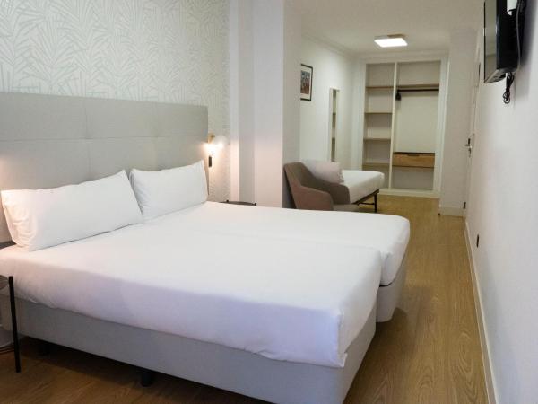 Hotel Alda Orzán : photo 6 de la chambre chambre triple standard