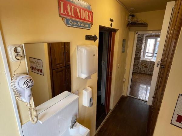 Tequila Bar Hostel : photo 7 de la chambre lit dans dortoir de 8 lits 