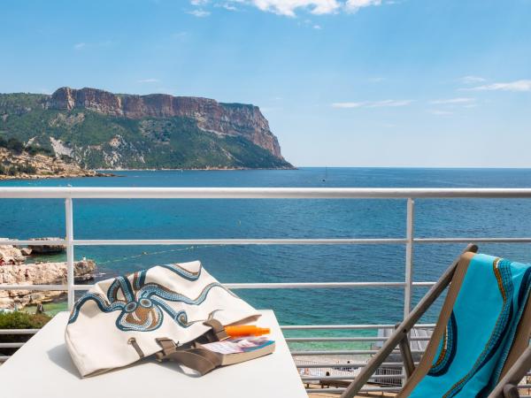 Hotel de La Plage - Mahogany : photo 4 de la chambre suite suprieure avec balcon - vue sur mer