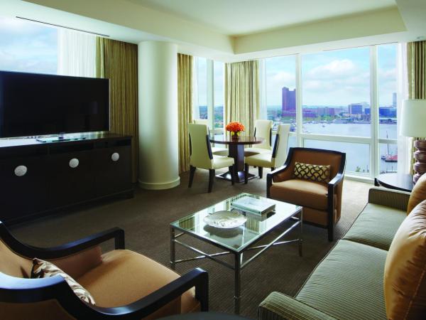 Four Seasons Baltimore : photo 1 de la chambre suite port