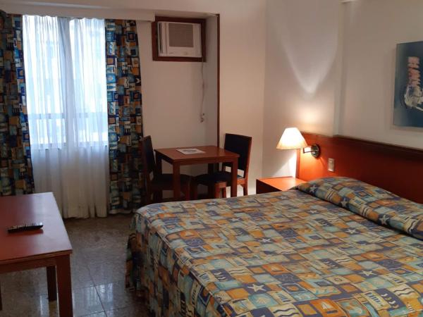 Oceano Copacabana Hotel : photo 2 de la chambre chambre standard lit queen-size