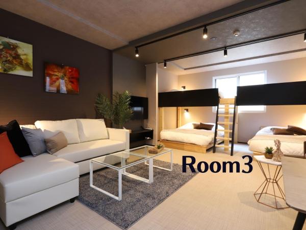 Uchi Living Stay AOZORA : photo 2 de la chambre chambre familiale avec douche 
