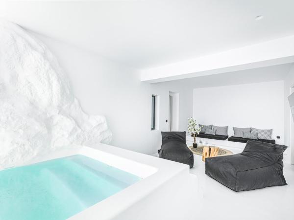 Tagoo Black Mykonos : photo 9 de la chambre suite 2 chambres - piscine troglodyte