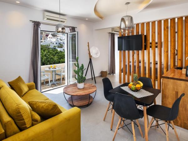 Alizea Villas & Suites : photo 5 de la chambre suite lit king-size avec baignoire spa