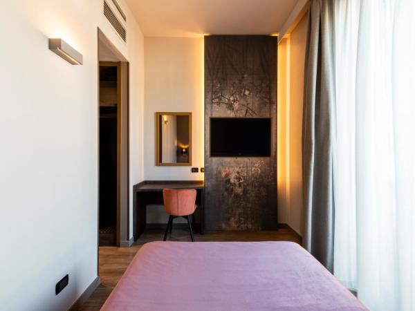 Mokinba Hotels King : photo 9 de la chambre chambre simple