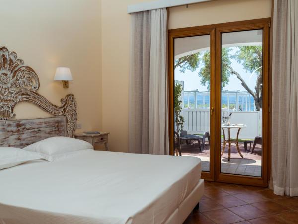 Hotel dP Olbia - Sardinia : photo 3 de la chambre chambre double confort avec patio