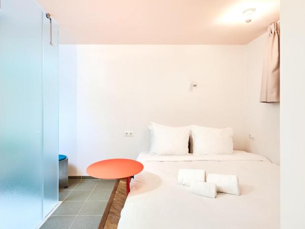 Hotel Not Hotel Rotterdam : photo 5 de la chambre hébergement wish you a nice stay - moyen