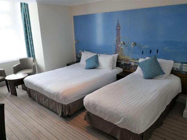 Best Western Carlton Hotel : photo 2 de la chambre chambre lits jumeaux supérieure - vue sur mer