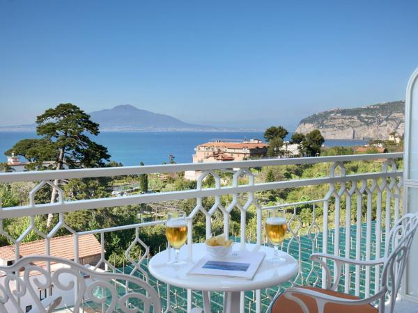 Grand Hotel de la Ville : photo 4 de la chambre chambre double ou lits jumeaux premier - vue sur mer