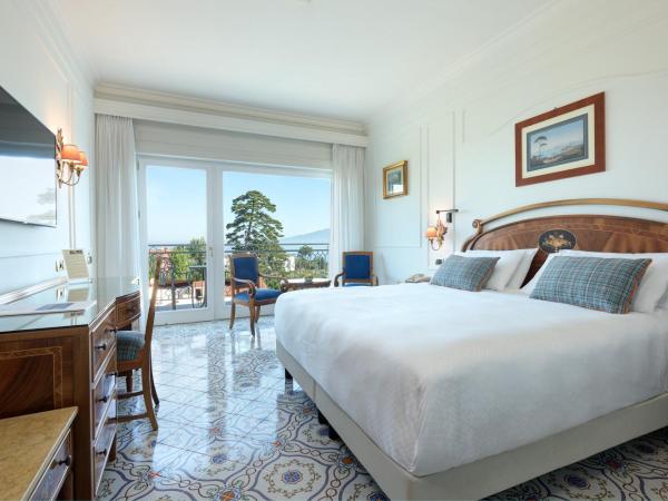 Grand Hotel de la Ville : photo 1 de la chambre chambre double ou lits jumeaux comfort avec vue partielle sur la mer 