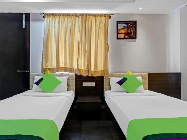 Treebo JJ Residency : photo 4 de la chambre chambre double standard