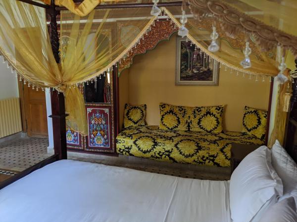 Malabata Guest House : photo 6 de la chambre chambre double supérieure