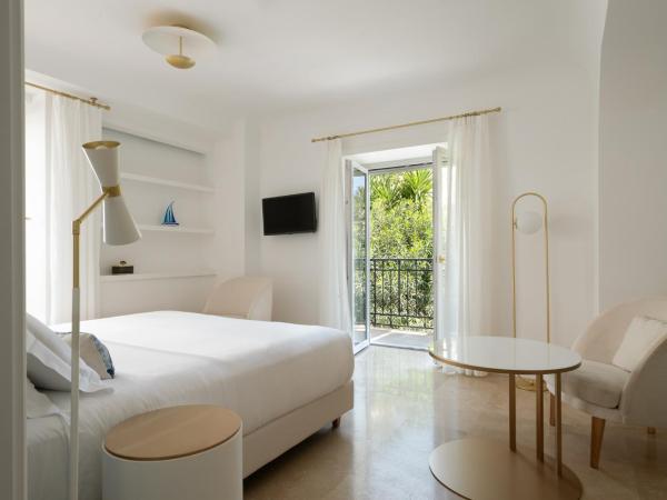 La Residenza Capri : photo 3 de la chambre chambre deluxe - vue sur jardin