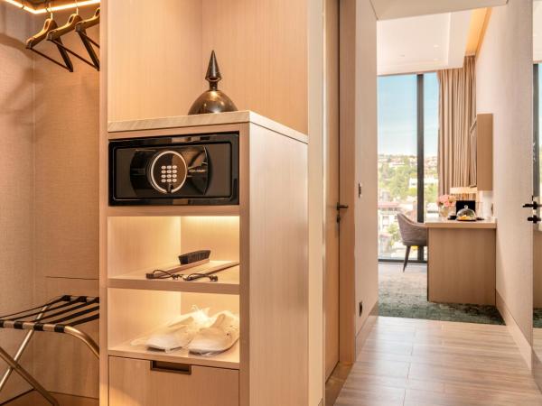 Address Istanbul : photo 4 de la chambre chambre lits jumeaux de luxe - vue sur ville