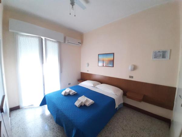 Hotel Amalfi : photo 3 de la chambre chambre double Économique