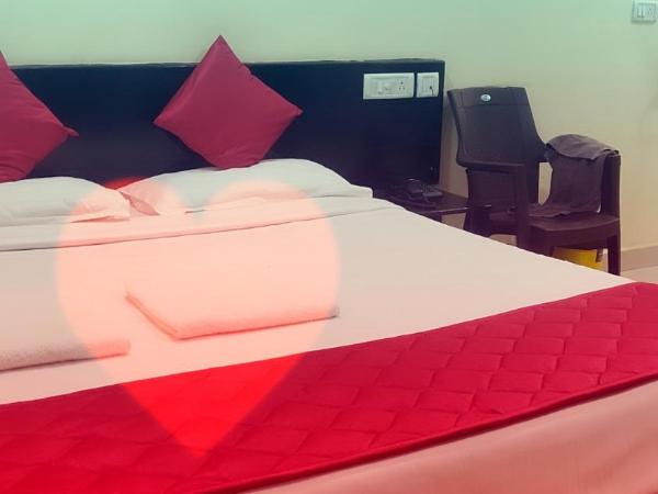 SRI VIGNESH RESIDENCY : photo 1 de la chambre chambre double deluxe (2 adultes + 1 enfant)