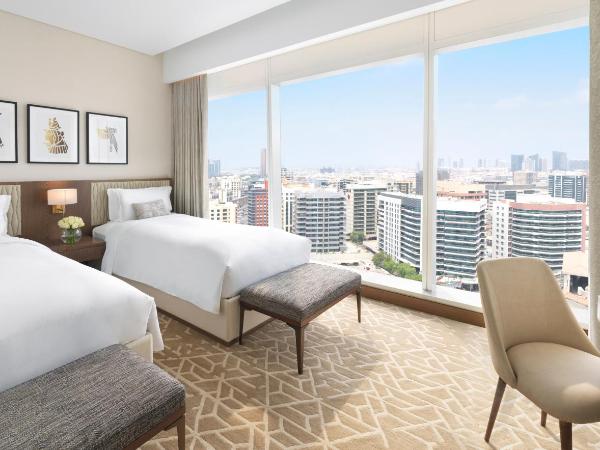 Sofitel Dubai The Obelisk : photo 2 de la chambre appartement 2 chambres